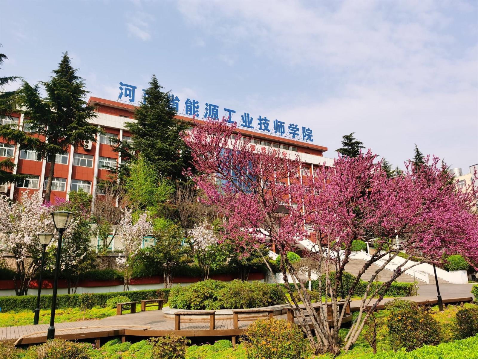 8cdd640da7d0b7f49b95f879fc05d9b7_1a901cc5af3f415cb5ceae1c4187571c.jpg 8cdd640da7d0b7f49b95f879fc05d9b7_1a901cc5af3f415cb5ceae1c4187571c.jpg