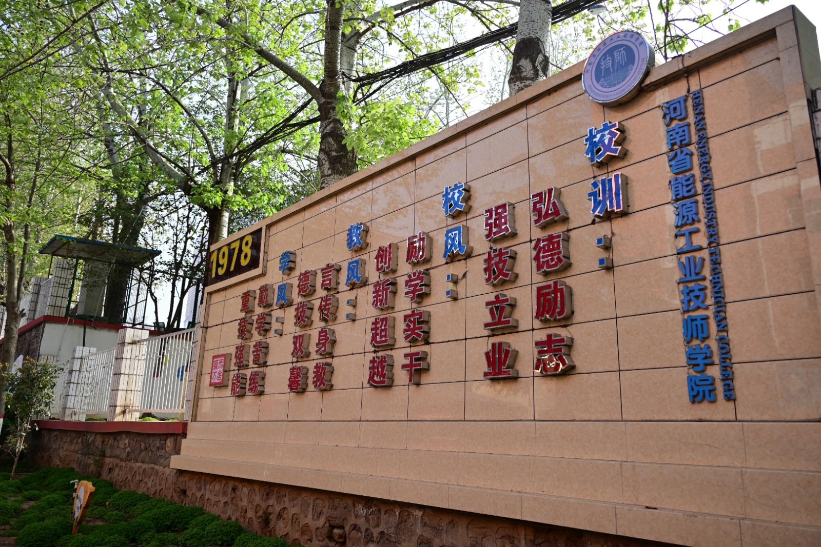 efdc5254e62f23b0e1c32eccbcd18c4e_RIGaHKFtInLQGKqGqU9qIQ8b22d0a654f57fac8121d625264996c2.jpg efdc5254e62f23b0e1c32eccbcd18c4e_RIGaHKFtInLQGKqGqU9qIQ8b22d0a654f57fac8121d625264996c2.jpg