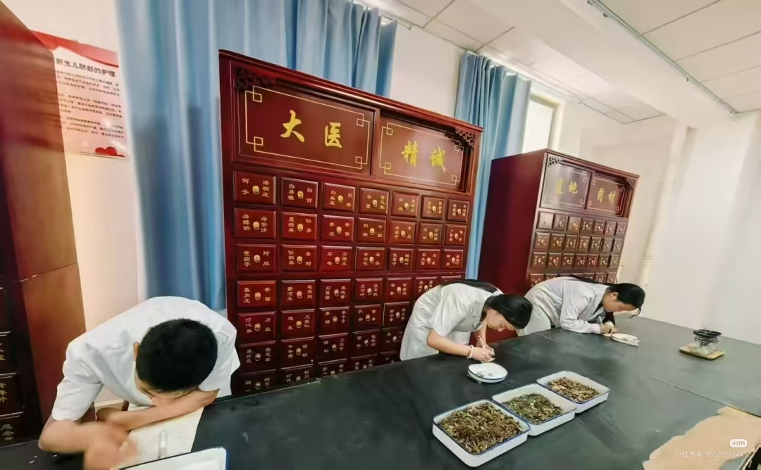 ae9f894732ef25c439bdf19b5a4039e.jpg ae9f894732ef25c439bdf19b5a4039e.jpg