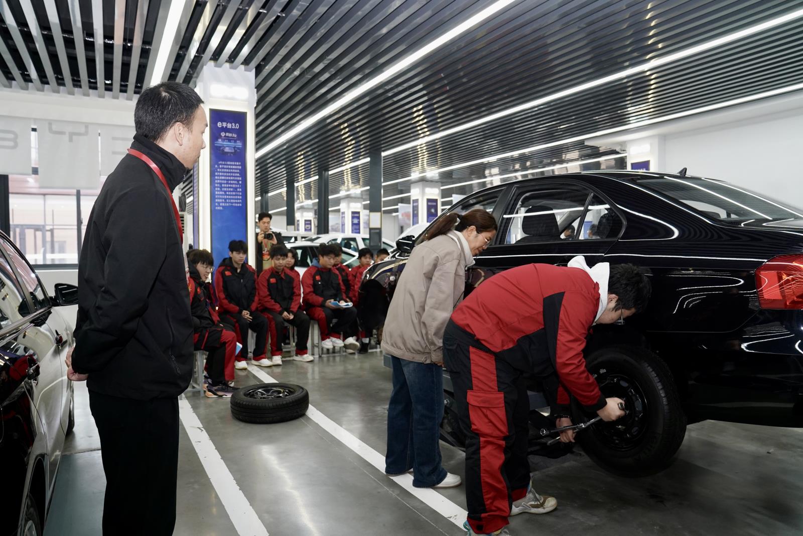 8a2d77fa34f04af516ee79a35988bfe9_2EE8A8C9F7165C108823FEB1FF8F2EAA723CEB13_size5455_w6000_h4000.jpg 8a2d77fa34f04af516ee79a35988bfe9_2EE8A8C9F7165C108823FEB1FF8F2EAA723CEB13_size5455_w6000_h4000.jpg