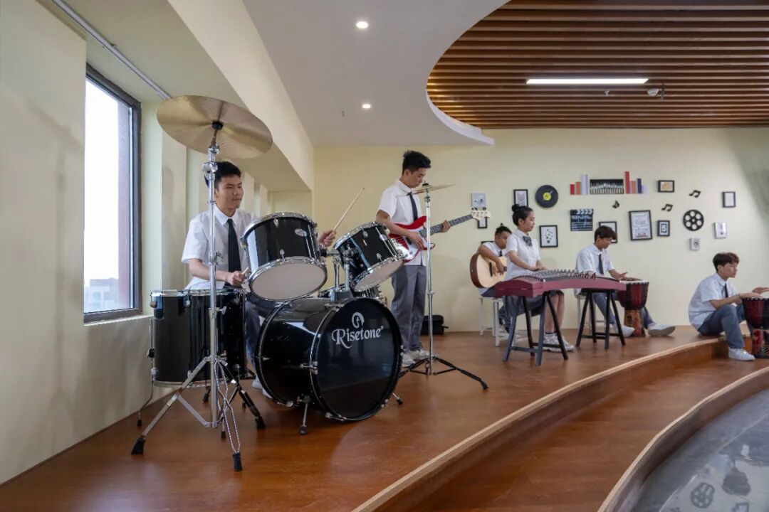 4be274d29d75119d8e6ef432f2e135b8.jpg 4be274d29d75119d8e6ef432f2e135b8.jpg