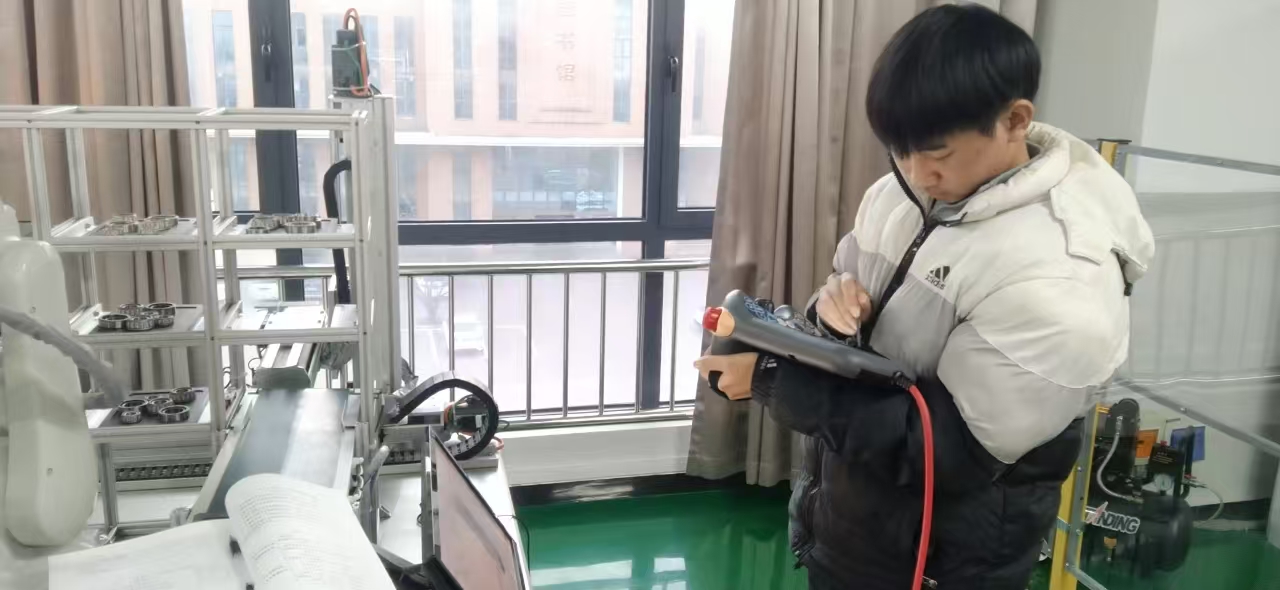 4977bb193adeb490a60bc2ea2053281.jpg 4977bb193adeb490a60bc2ea2053281.jpg