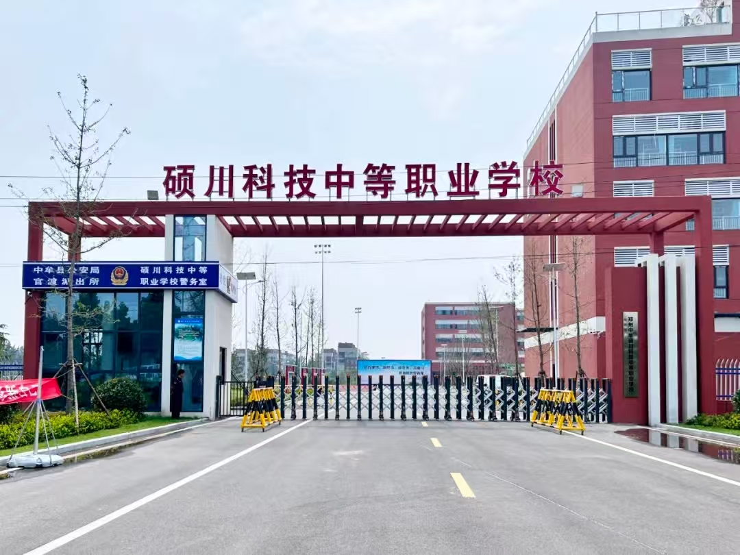 665e98587b95d08e581d559439203df5.jpg 665e98587b95d08e581d559439203df5.jpg