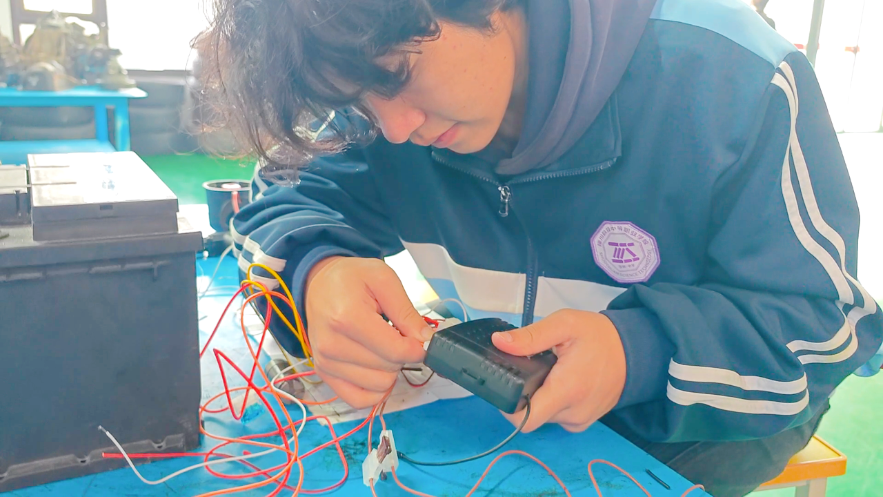 f17e41cade7f992a17992bd027c8603d.png f17e41cade7f992a17992bd027c8603d.png