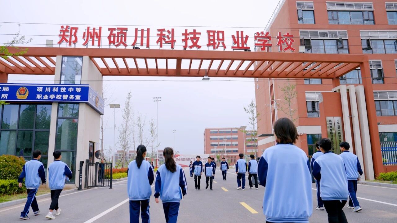 35b6e8a2fda37b06cce11c455b2da824.jpg 35b6e8a2fda37b06cce11c455b2da824.jpg