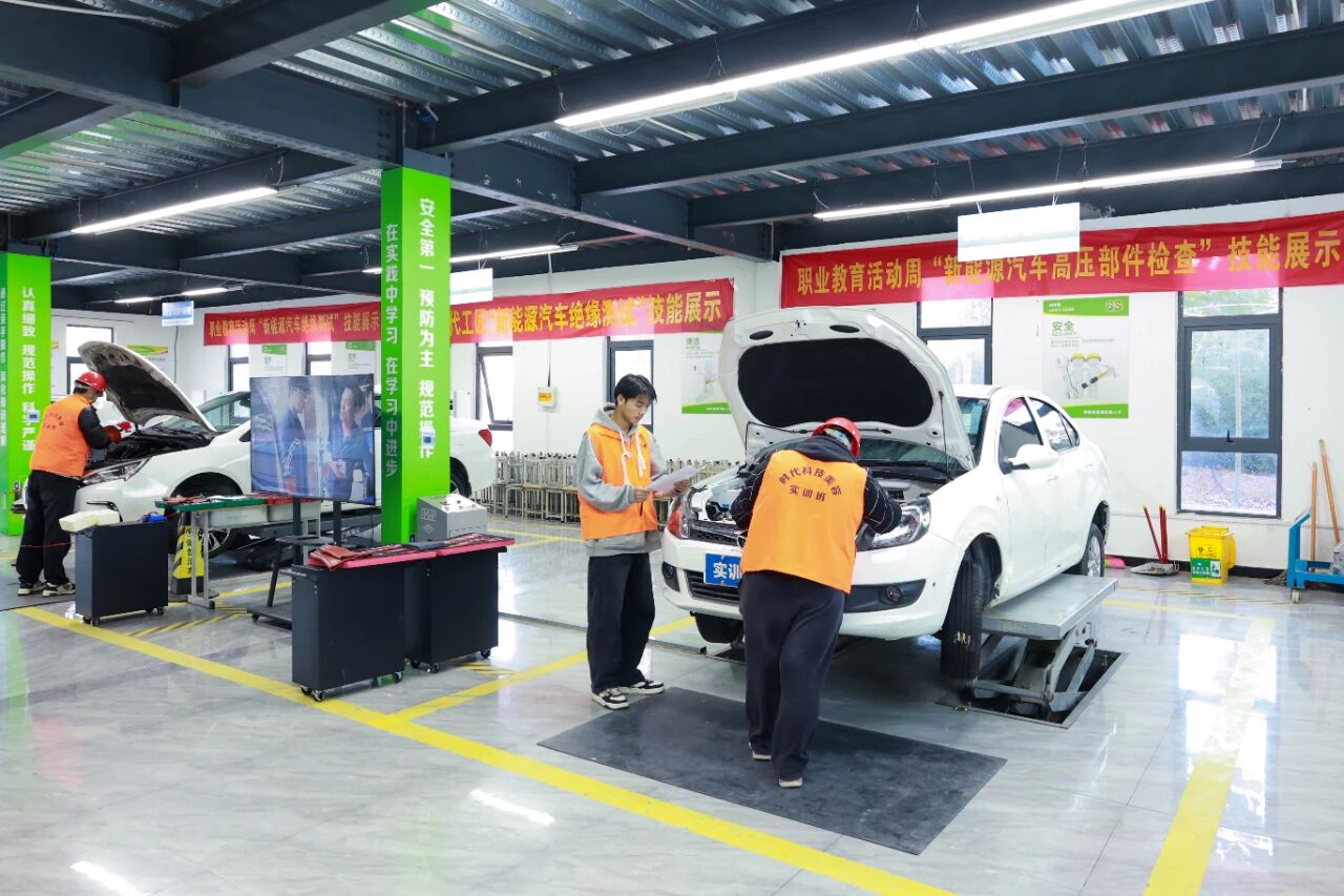 31a5802ffd0d6779f9c3c8654a18496d.jpg 31a5802ffd0d6779f9c3c8654a18496d.jpg